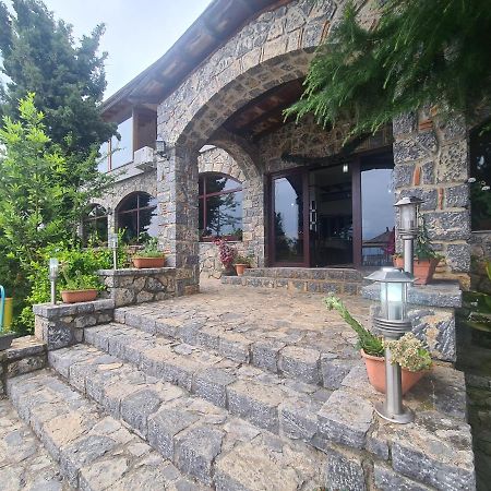 Hotel Kukesi Lini Kültér fotó