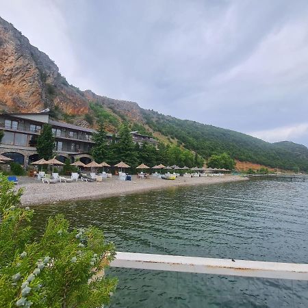 Hotel Kukesi Lini Kültér fotó