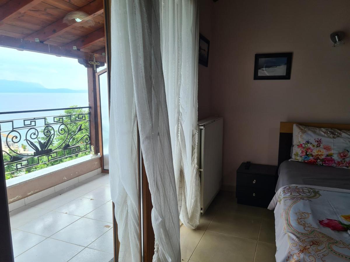 Hotel Kukesi Lini Kültér fotó