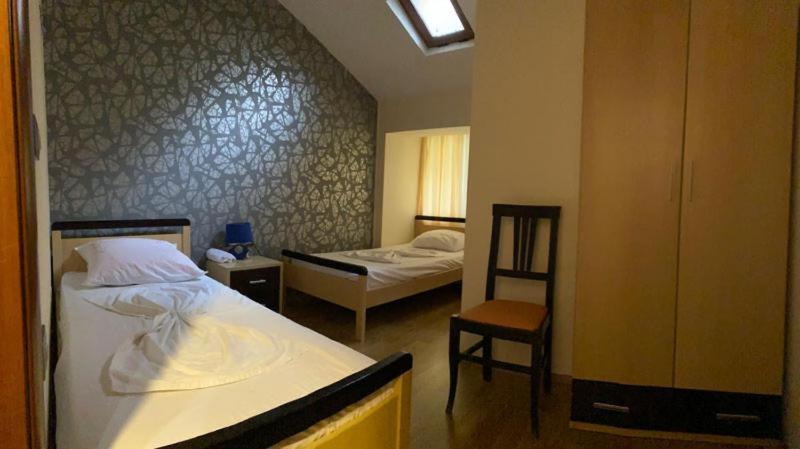 Hotel Kukesi Lini Kültér fotó